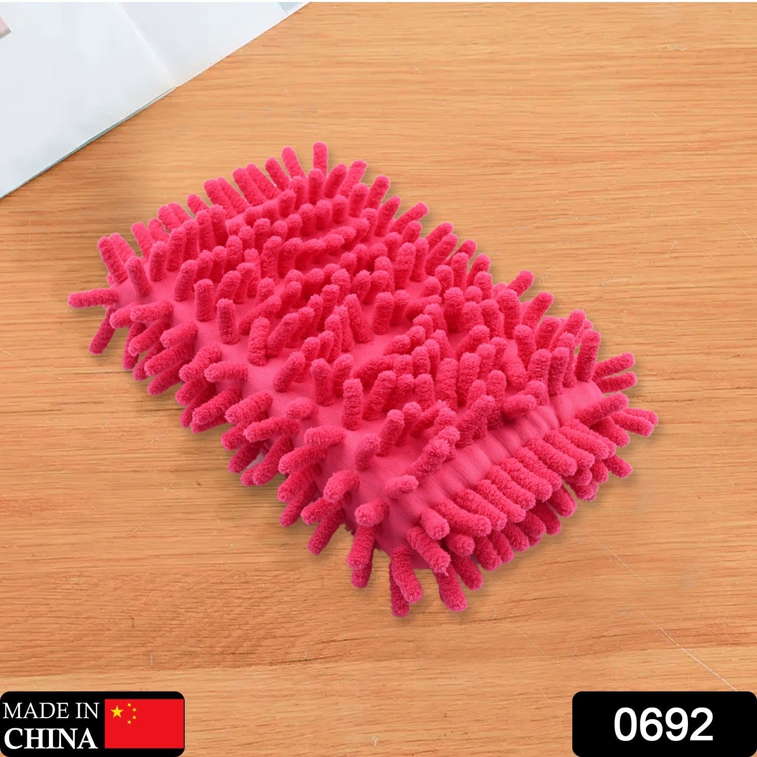 Washable microfiber eraser for whiteboards and chalkboards. Washable microfiber eraser for whiteboards and chalkboards.